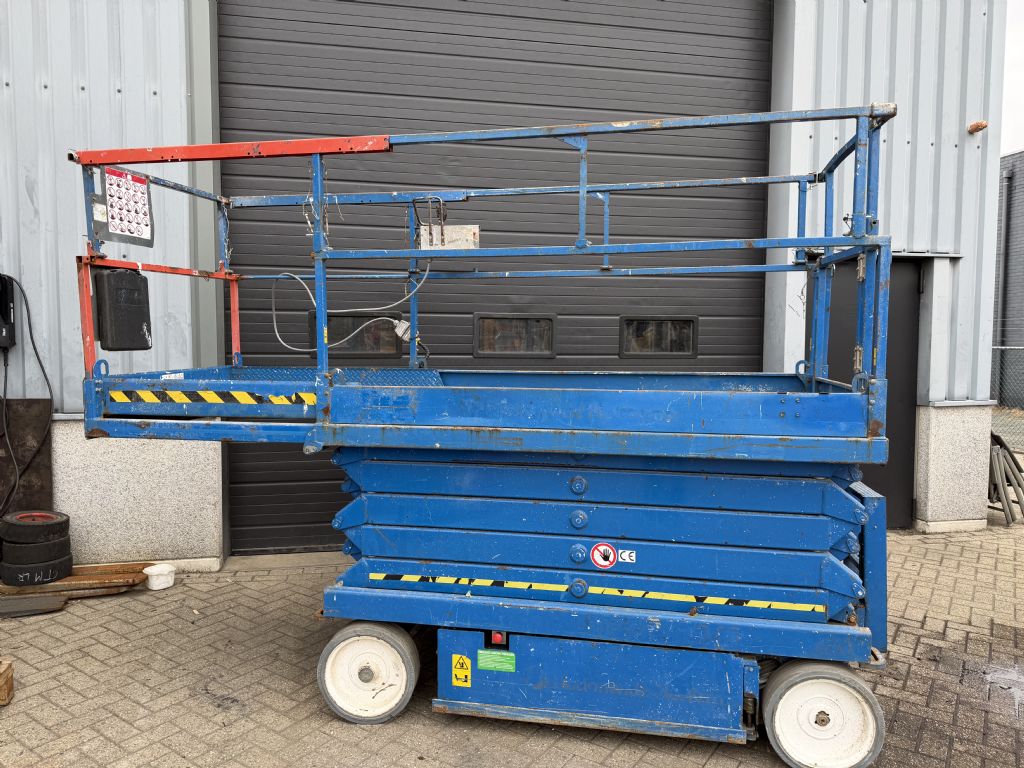 Skyjack SJ III -4632 9700mm Scherenarbeitsbühne www.wtrading.nl Skyjack SJ III -4632 9700mm Scherenarbeitsbühne www.wtrading.nl