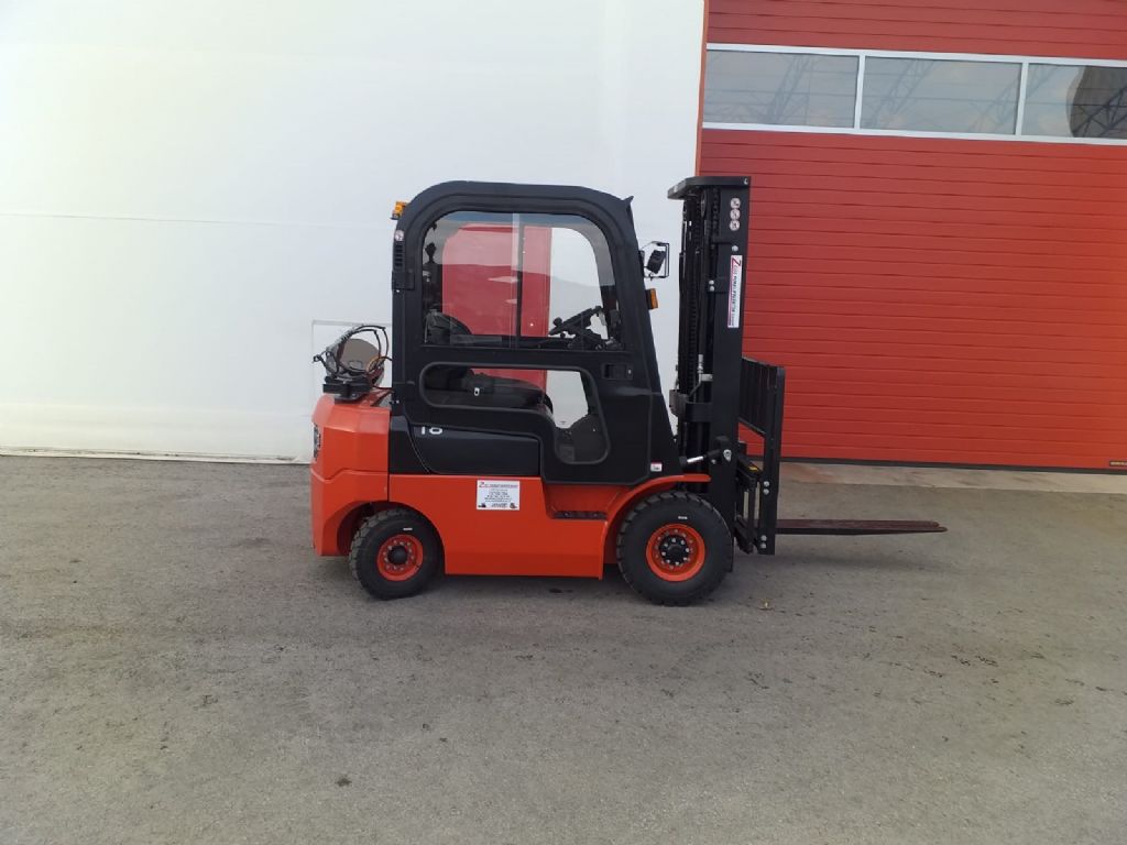 *Sonstige-Reddot CPQD18T8-Treibgasstapler www.zeiss-forkliftcenter.at