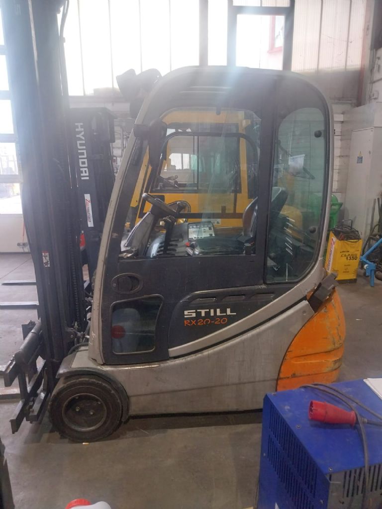 Still-RX20-20-Elektro 3 Rad-Stapler www.zeiss-forkliftcenter.at