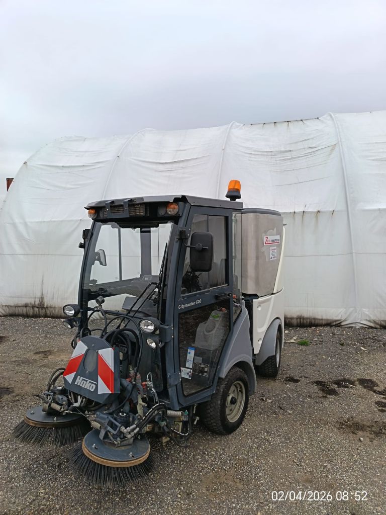 Hako-1470 Citymaster 600-Stra�enreinigungsmaschine www.zeiss-forkliftcenter.at